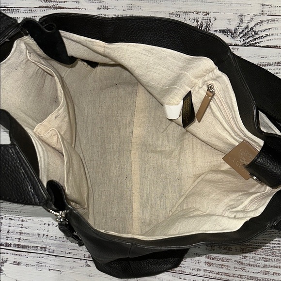 Vince Camuto Handbag Corah‎ Tote - Picture 11 of 12